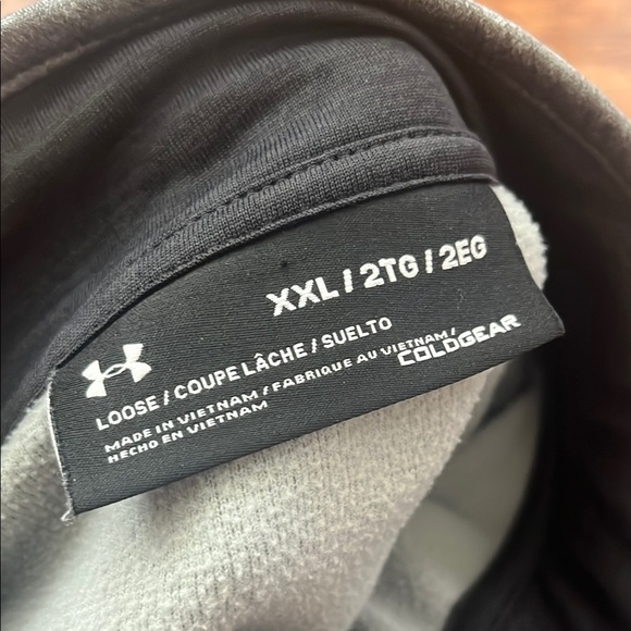 Under Armour Men's Gray Quarter-Zip Jacket - Picture 3 of 3